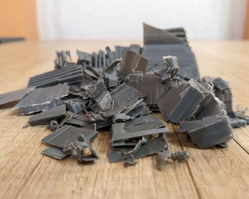 Бесцветный PLA прочнее цветного? Как цвет PLA