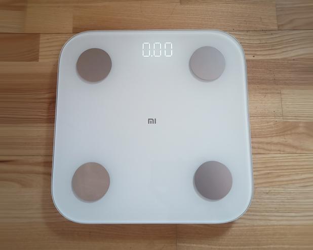 Обзор бюджетных умных весов Mi Body Composition Scale 2
