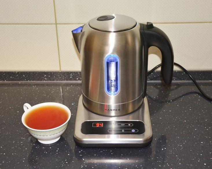 Обзор непростого электрочайника Harper